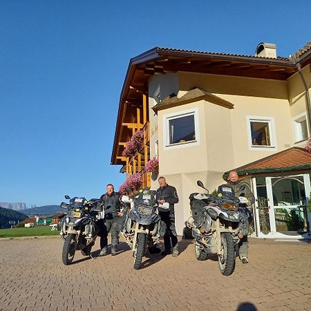 Garni La Majon Selva di Val Gardena Exterior foto