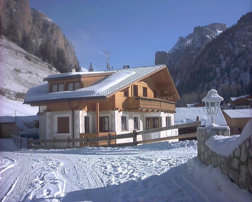 Garni La Majon Selva di Val Gardena Exterior foto