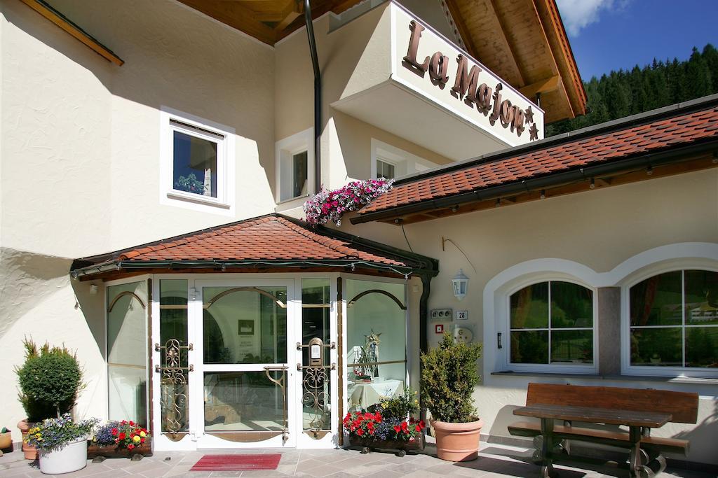 Garni La Majon Selva di Val Gardena Exterior foto