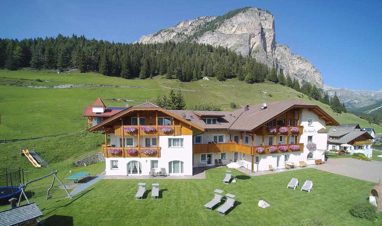Garni La Majon Selva di Val Gardena Exterior foto
